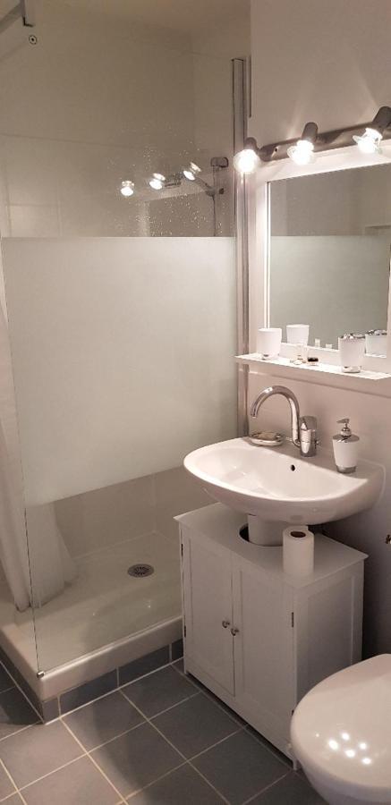Les Rochers De Vallieres, Appartement De 35 M2 Avec 1 Chambre, Terrasses, Jardin 140 M2, Vue Panoramique Face A L'Ocean ! Saint-Georges-de-Didonne Extérieur photo
