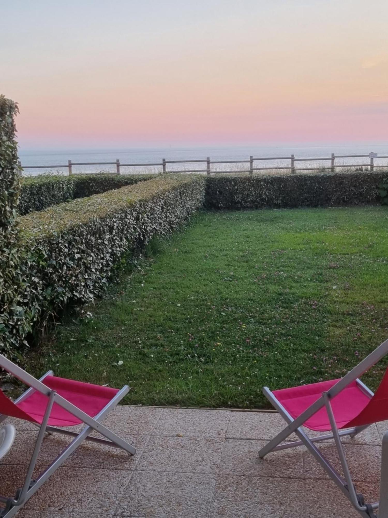 Les Rochers De Vallieres, Appartement De 35 M2 Avec 1 Chambre, Terrasses, Jardin 140 M2, Vue Panoramique Face A L'Ocean ! Saint-Georges-de-Didonne Extérieur photo